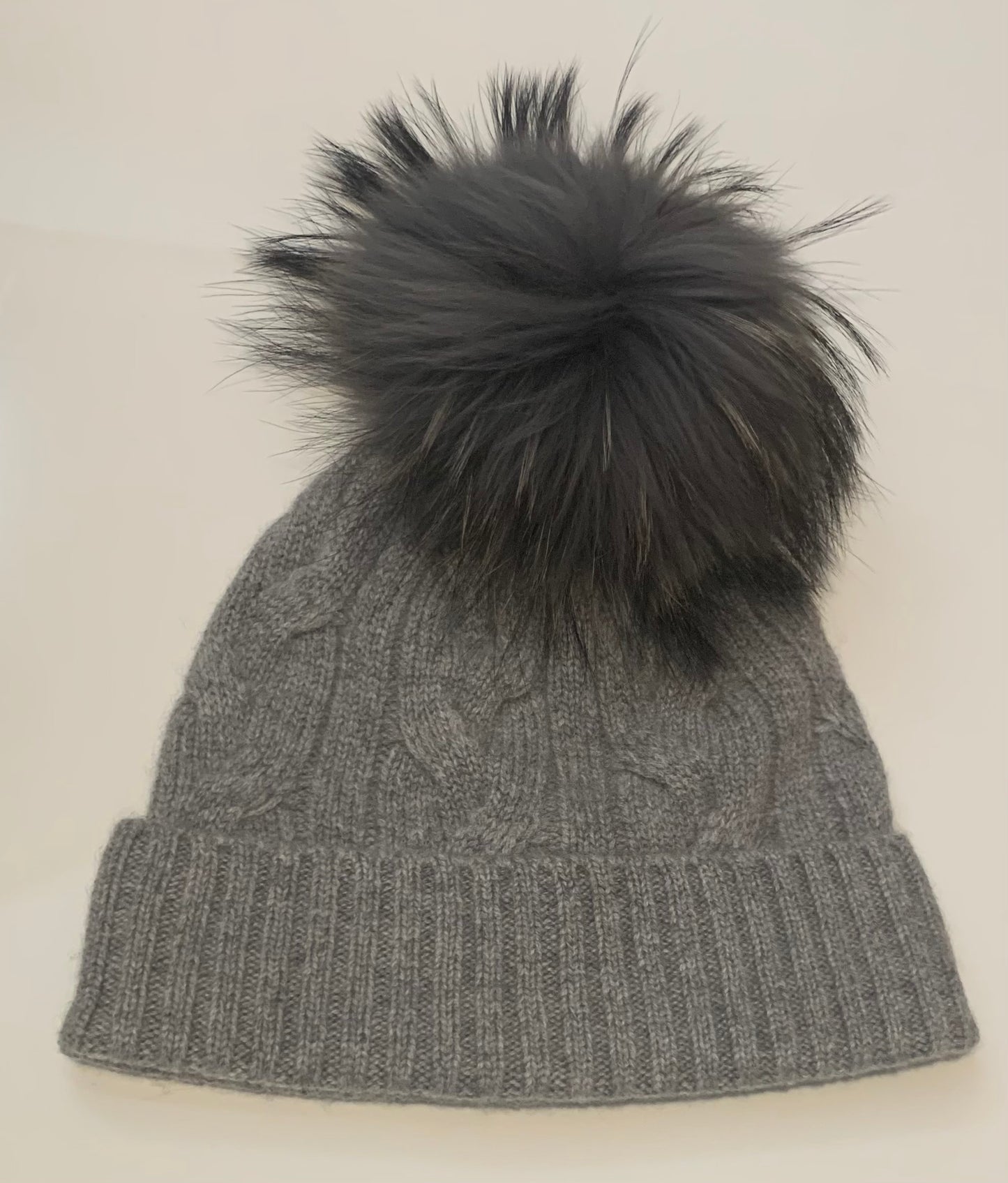 Cable knit Cashmere beanie with fox fur pom